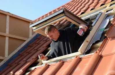 Pose de fenêtres de toit Velux à Corveissiat
